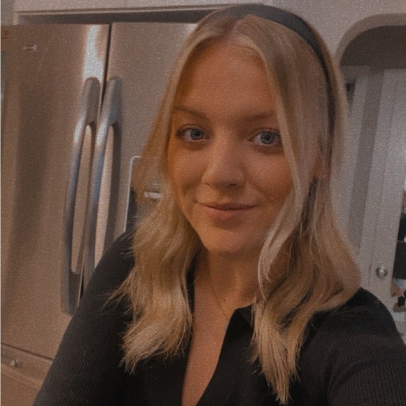 Meet your Posher, Alex - Picture 1 of 1